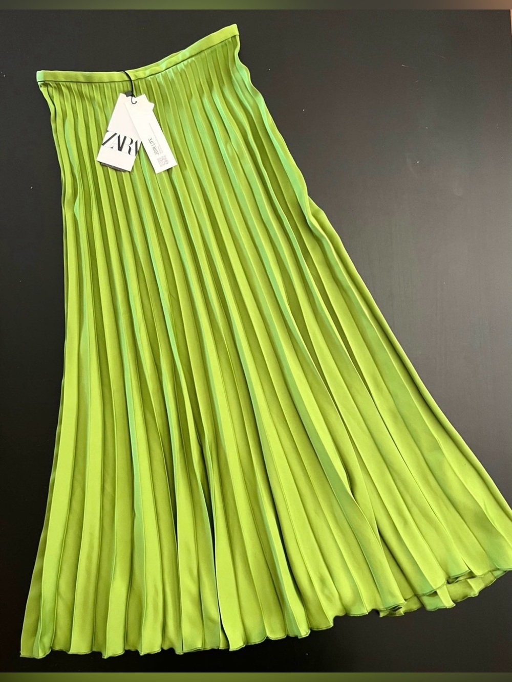Zara Bright Lime Green Pleated Midi Skirt